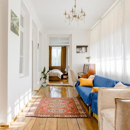 Nazy'S Guest House Joqolo Ngoại thất bức ảnh