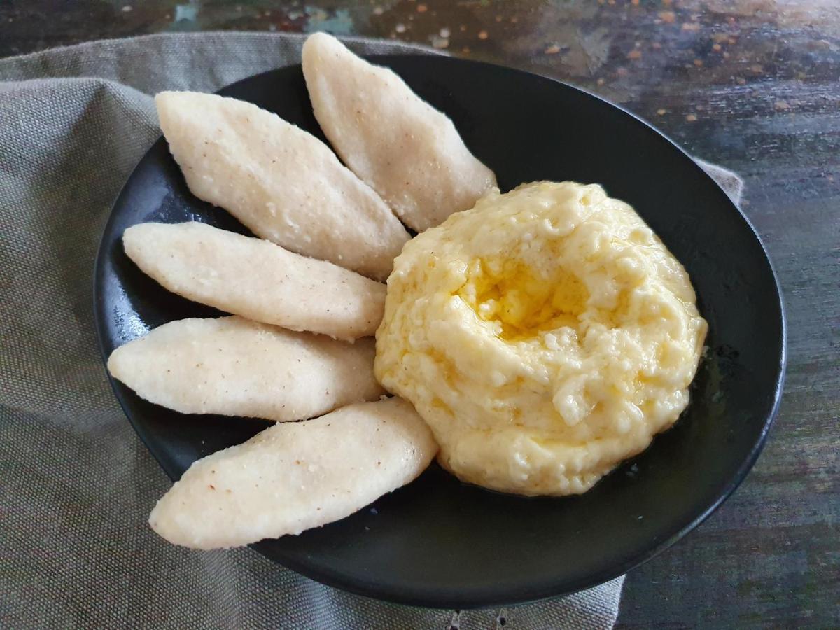 Nazy'S Guest House Joqolo Ngoại thất bức ảnh