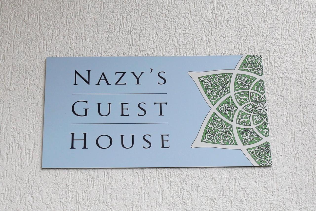 Nazy'S Guest House Joqolo Ngoại thất bức ảnh