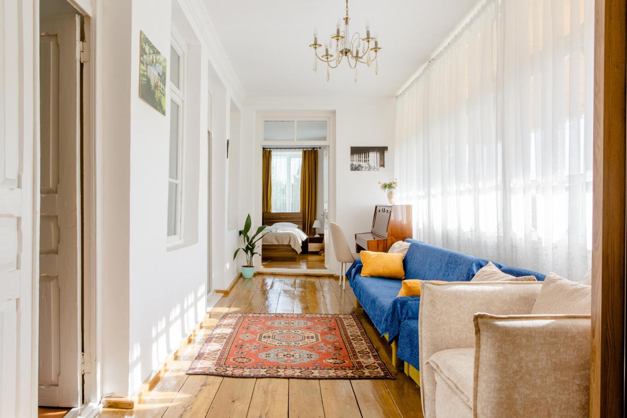Nazy'S Guest House Joqolo Ngoại thất bức ảnh